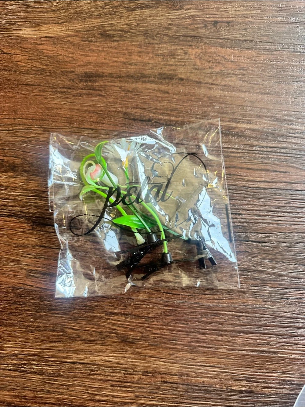 Petal Hair Clip + Merch Bag NWT Ariana grande eternal sunshine tour